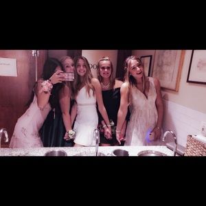 Meet your Posher, Sydney